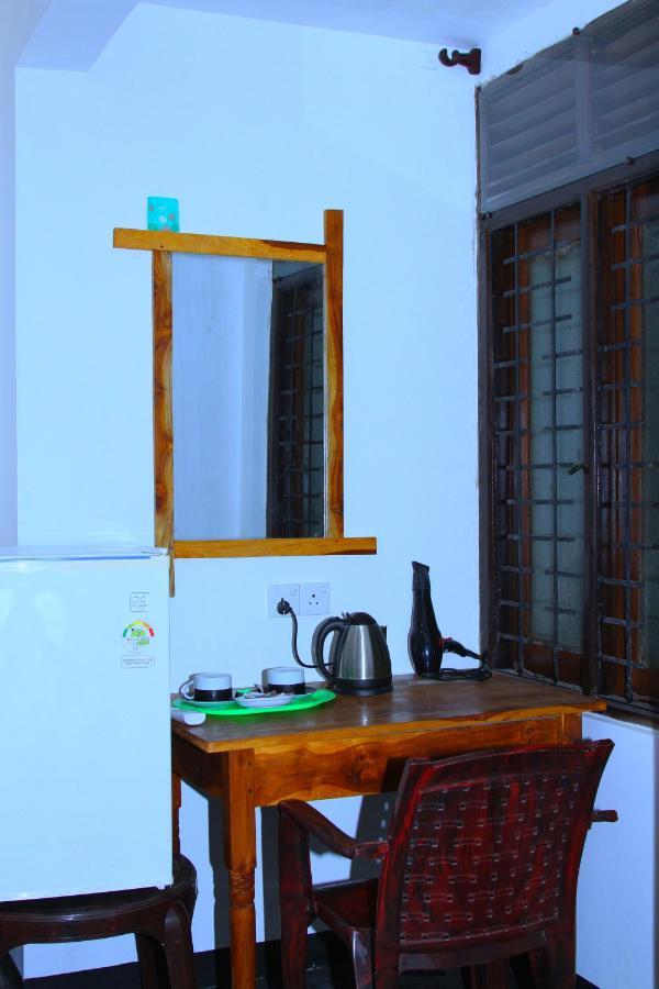 Share Safari Family Bungalow Udawalawe Esterno foto