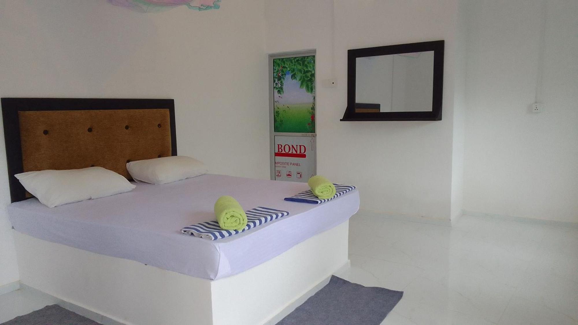 Share Safari Family Bungalow Udawalawe Esterno foto